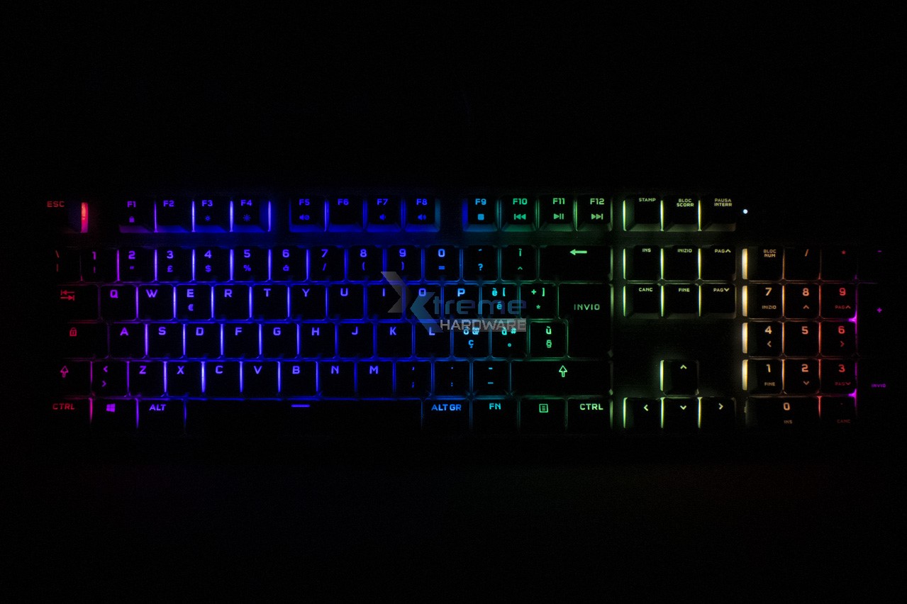 Corsair K60 RGB PRO LED 1 f145f